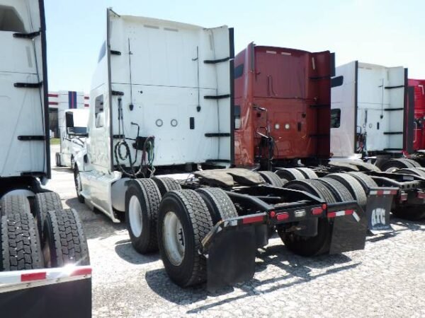 2019 INTERNATIONAL LT625 Conventional - Image 5